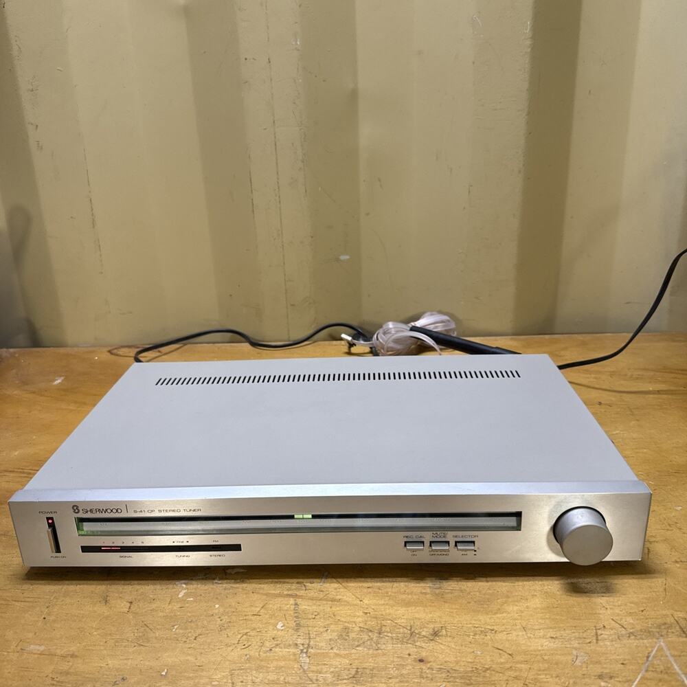 Vintage Sherwood S-41 CP Stereo Tuner - Power Tested Only